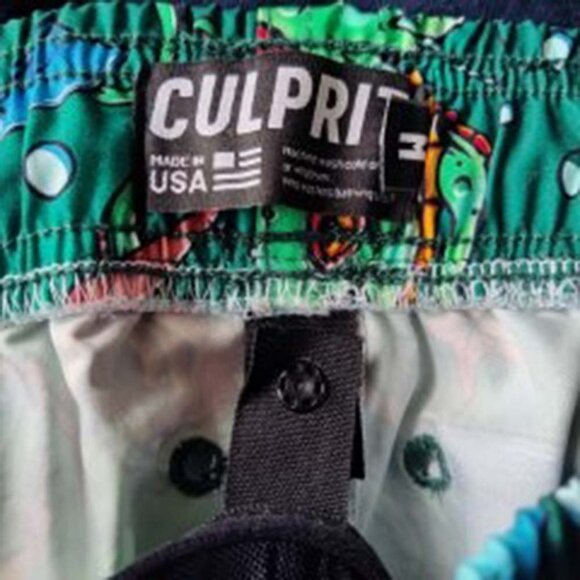 CULPRIT Get It Green Kraken Tattoo Style Print Mens Swim Trunks Board Shorts M - Picture 11 of 11